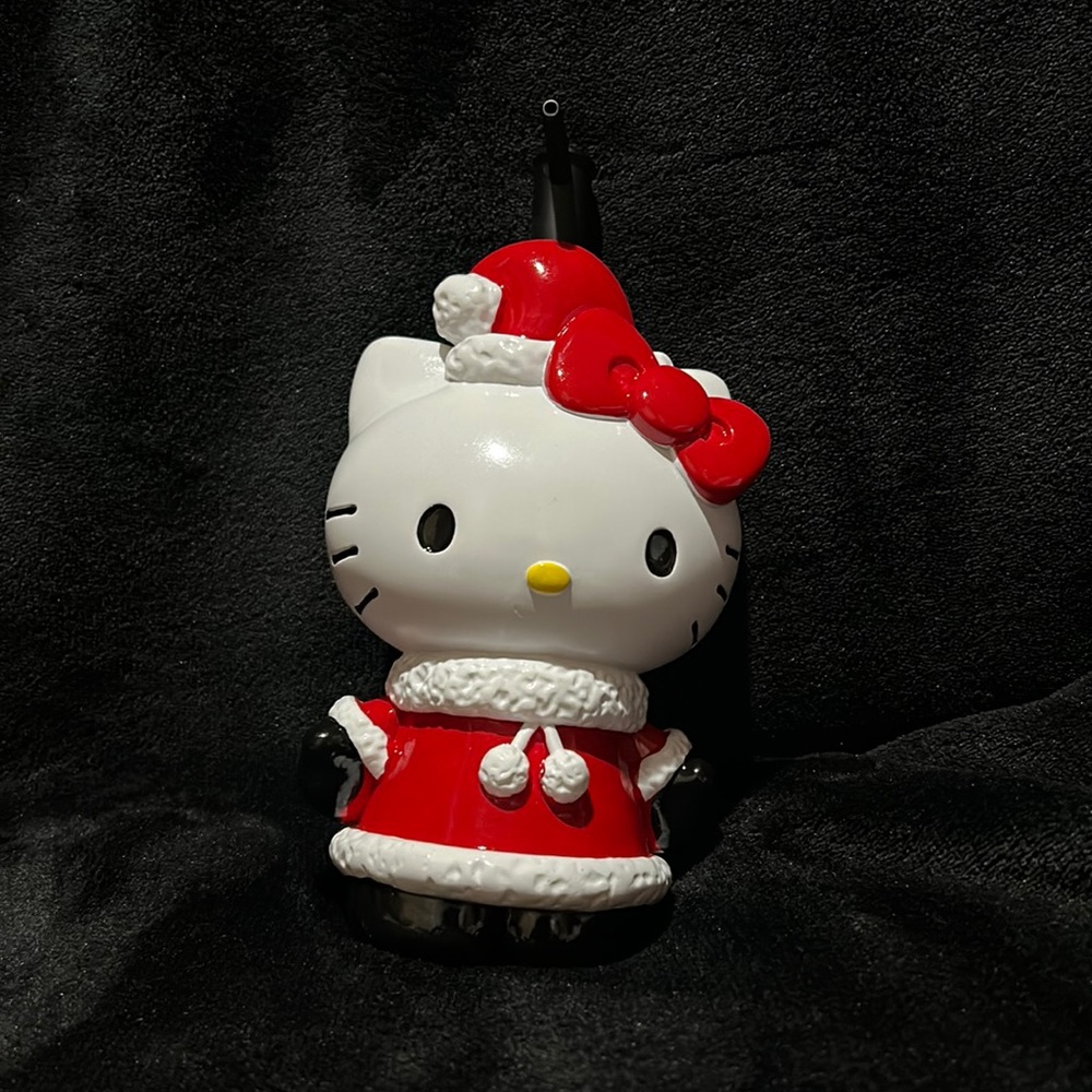 New Hello Kitty Santa Holiday Soap Dispenser